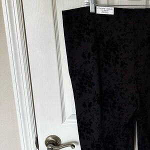 Chico's So Slumming 360 Juliet Flocked Blooms Ankle Pant